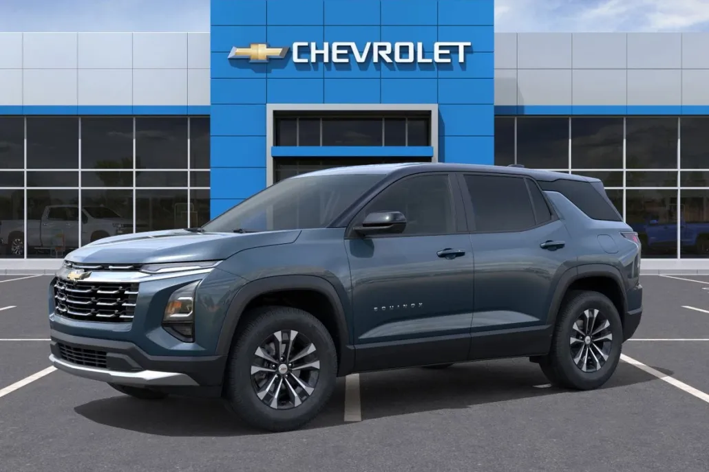 2026 Chevrolet Equinox LT photo 1