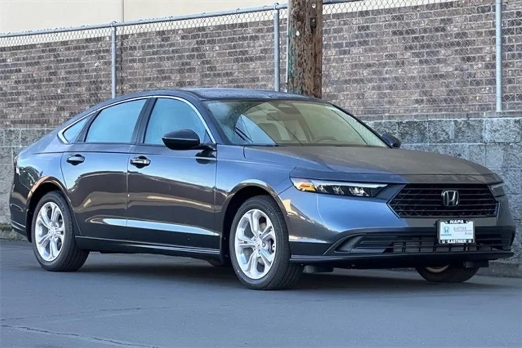 2025 Honda Accord 1.5T LX photo 1