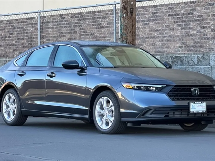 2025 Honda Accord 1.5T LX photo 1
