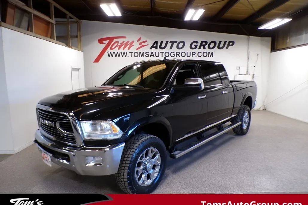 2017 Ram 2500 Limited photo 1