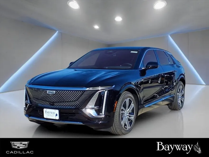 2026 Cadillac Lyriq Luxury photo 1