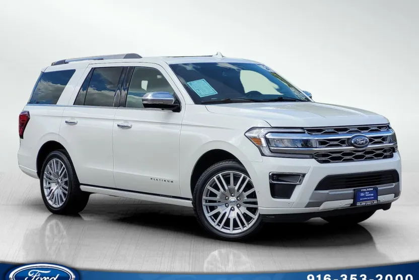 2024 Ford Expedition Platinum photo 1