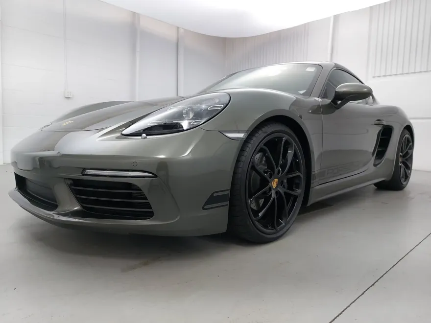 2024 Porsche Cayman Base photo 1