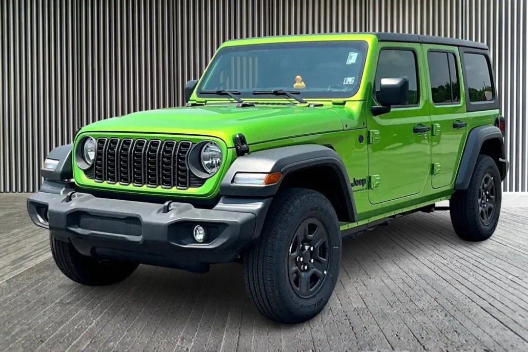 2025 Jeep Wrangler Sport photo 1