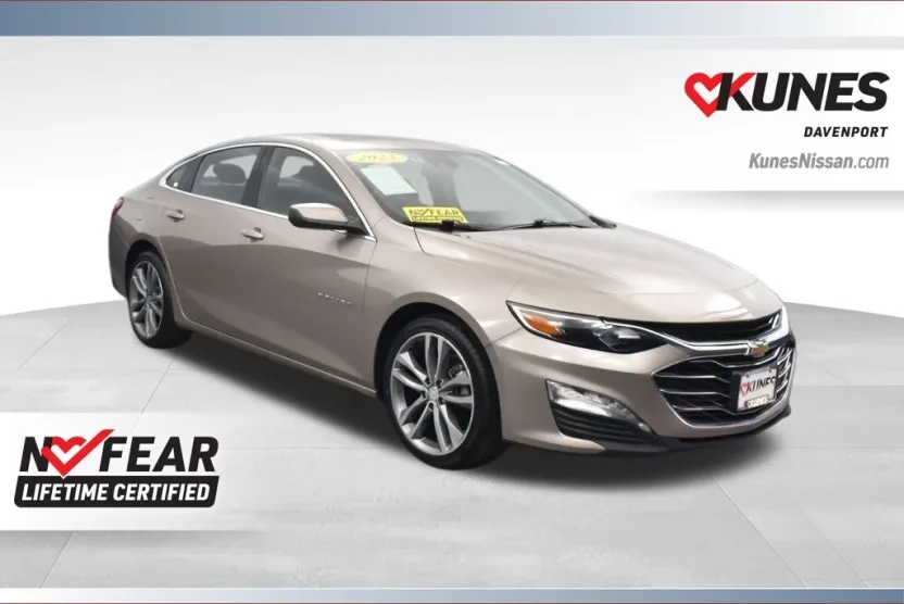2023 Chevrolet Malibu 1LT photo 1