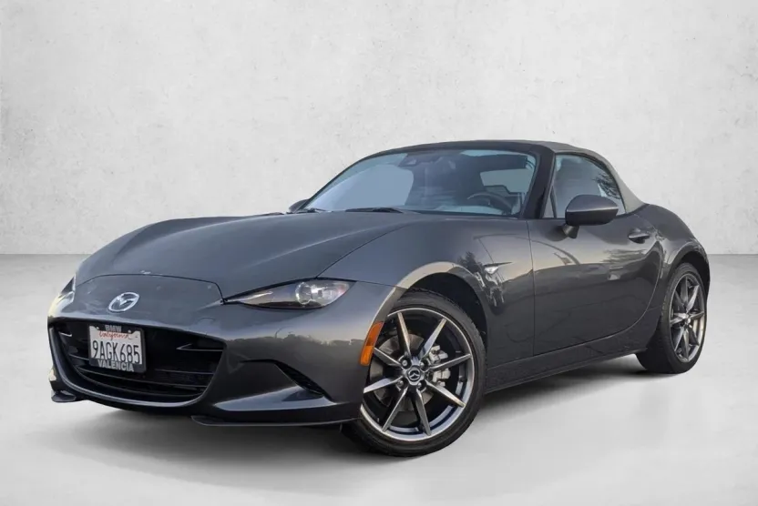 2021 Mazda MX-5 Miata Miata Grand Touring photo 1