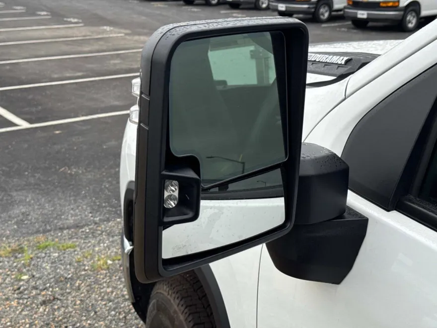 2025 Chevrolet Silverado 3500HD Work Truck photo 1