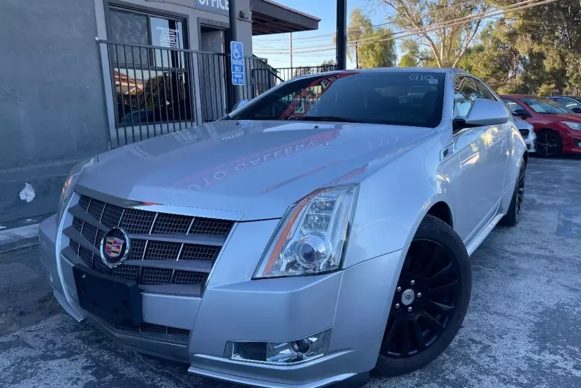 2011 Cadillac CTS Coupe Performance photo 1
