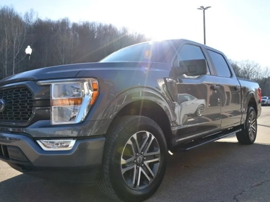 2021 Ford F-150 STX photo 1