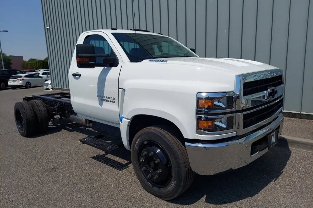 2024 Chevrolet Silverado 5500HD Work Truck photo 1