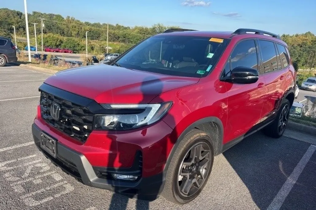 2023 Honda Passport Elite photo 1