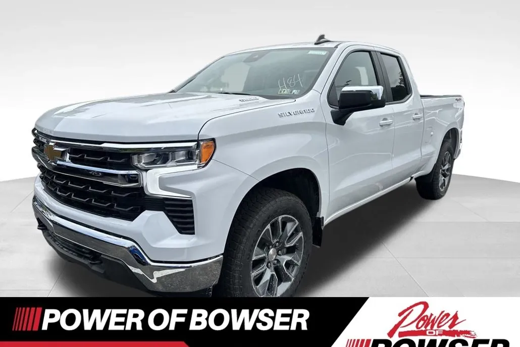 2026 Chevrolet Silverado 1500 LT photo 1