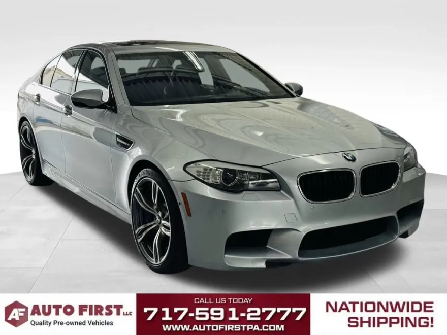 2013 Bmw M5 5 Sedan photo 1