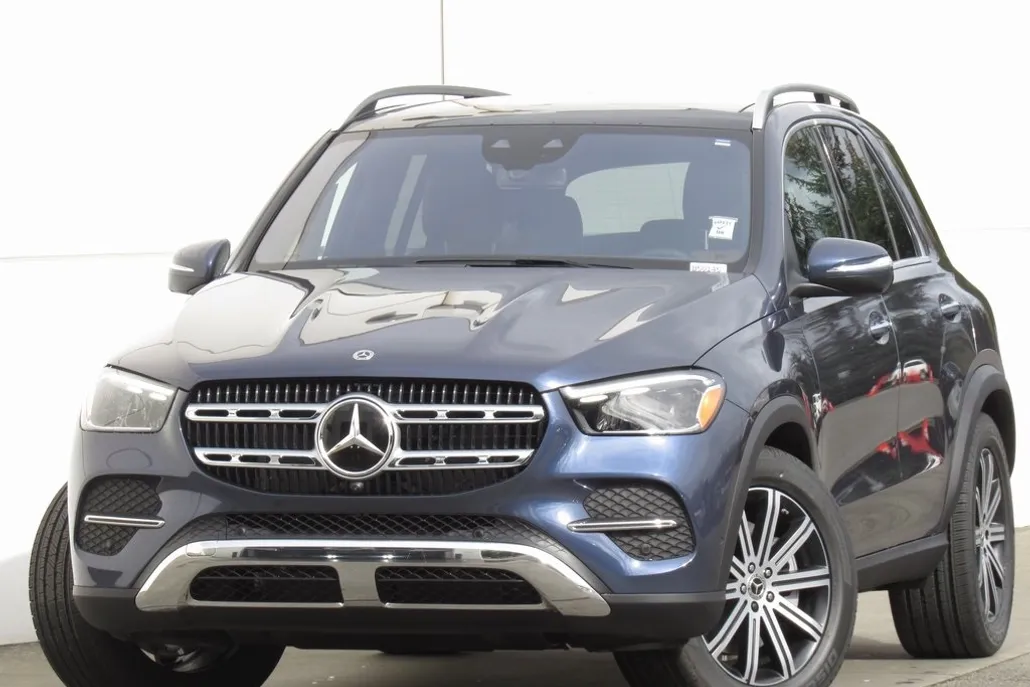 2025 Mercedes Benz GLE 450 4MATIC photo 1