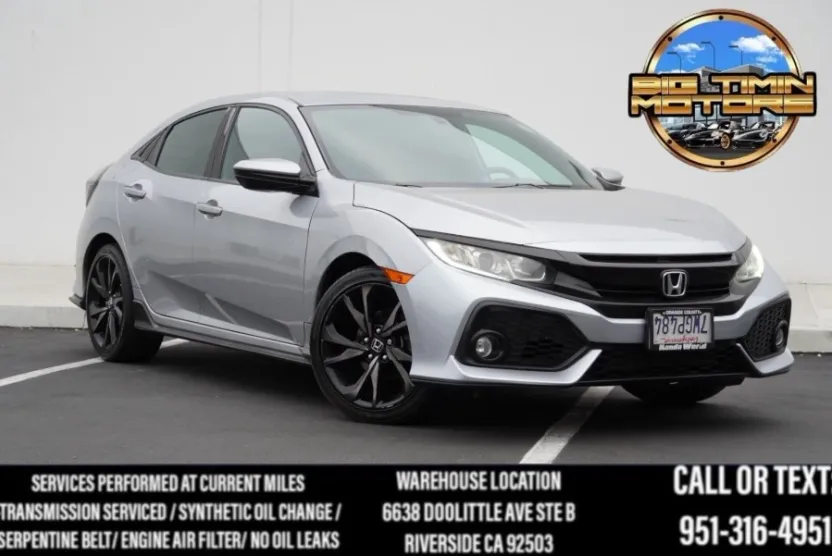 2017 Honda Civic Sport photo 1