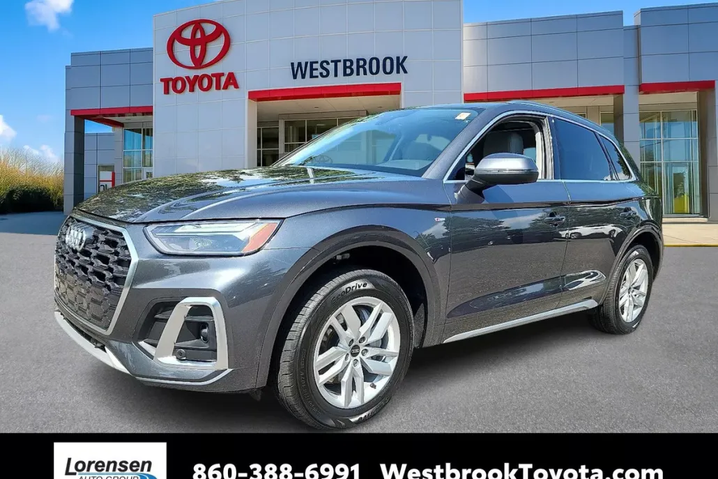 2022 Audi Q5 S line Premium photo 1