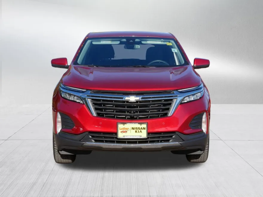 2023 Chevrolet Equinox LT photo 1