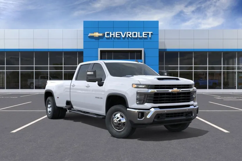 2026 Chevrolet Silverado 3500HD LT photo 1
