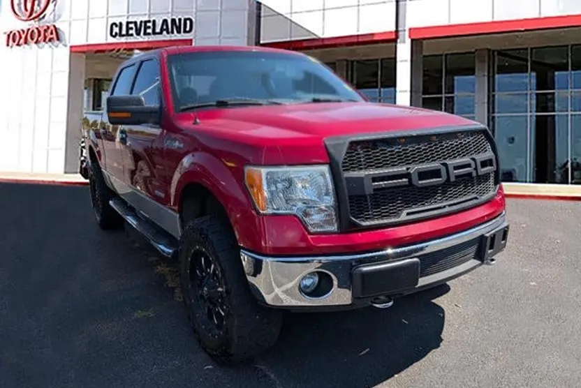 2012 Ford F-150 XLT photo 1