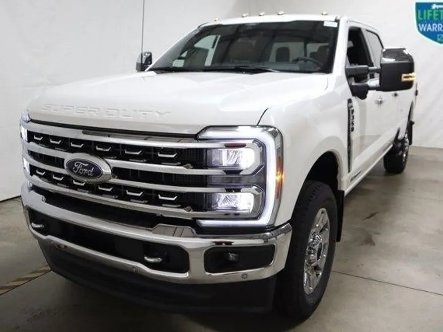 2024 Ford F-350 Lariat photo 1