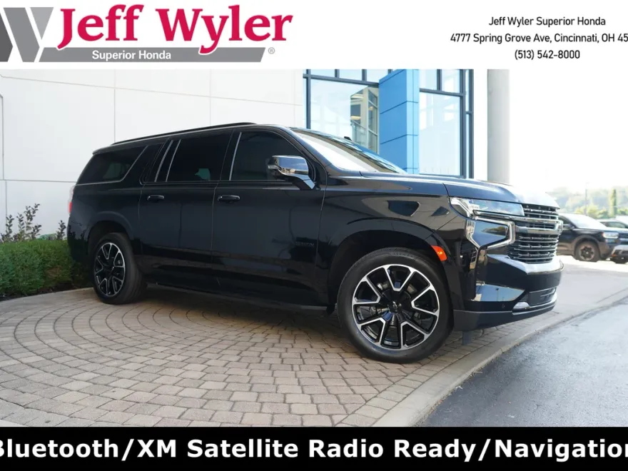 2021 Chevrolet Suburban RST photo 1