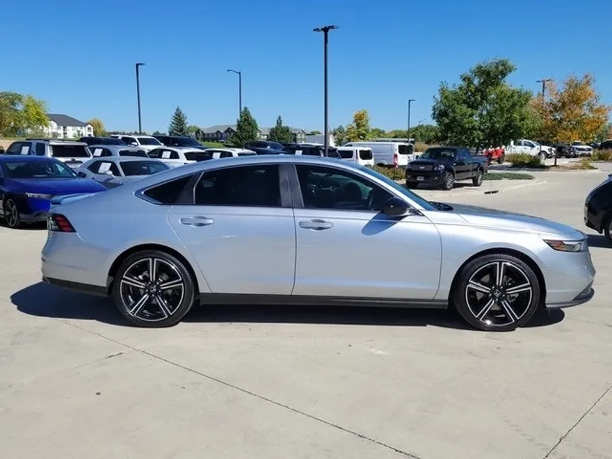 2025 Honda Accord Hybrid Sport photo 1