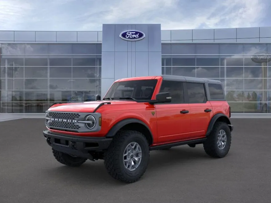 2024 Ford Bronco Badlands photo 1