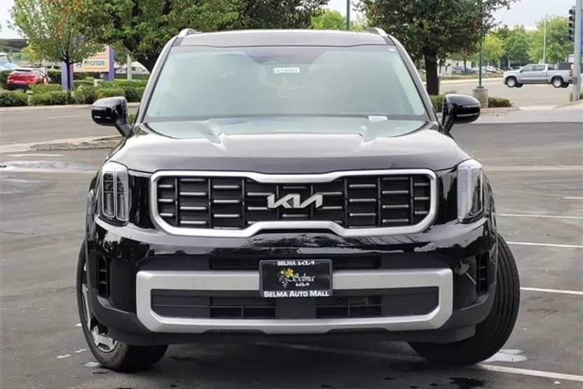 2025 Kia Telluride S photo 1