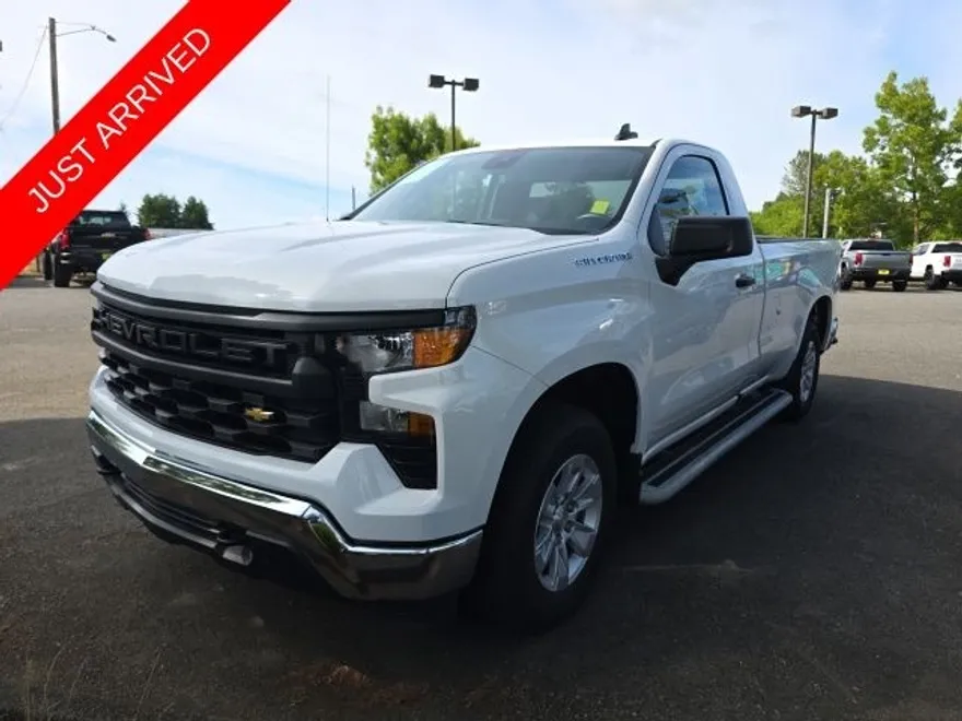2024 Chevrolet Silverado 1500 photo 1