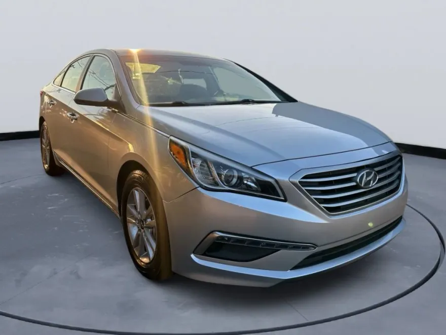 2015 Hyundai Sonata SE Eco photo 1