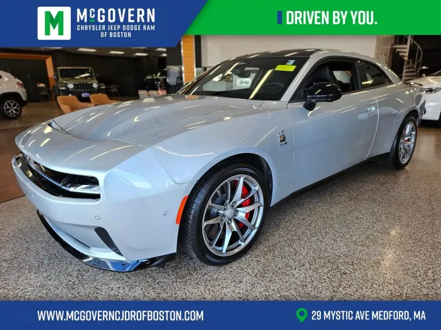 2025 Dodge Charger Daytona Scat Pack AWD photo 1