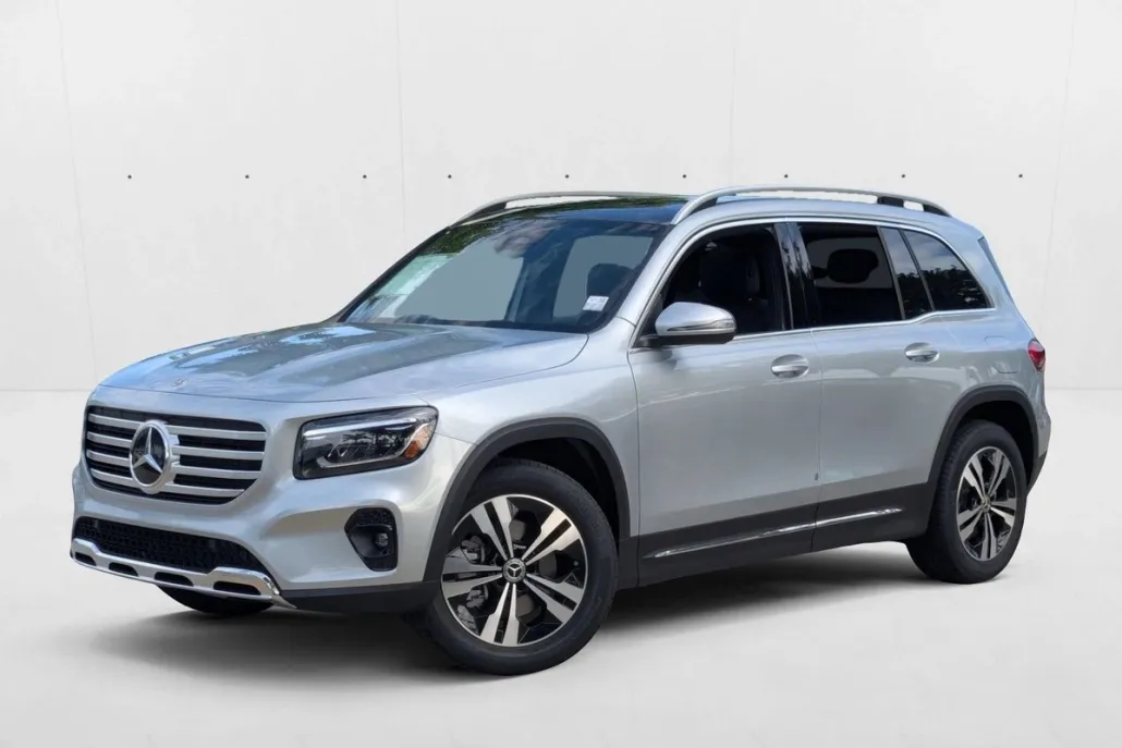 2026 Mercedes Benz GLB 250 photo 1