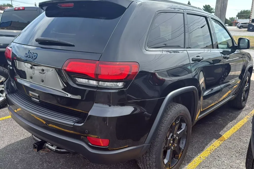 2020 Jeep Grand Cherokee Upland photo 1
