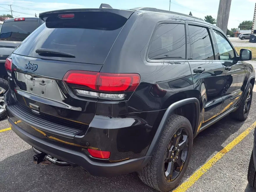 2020 Jeep Grand Cherokee Upland photo 1