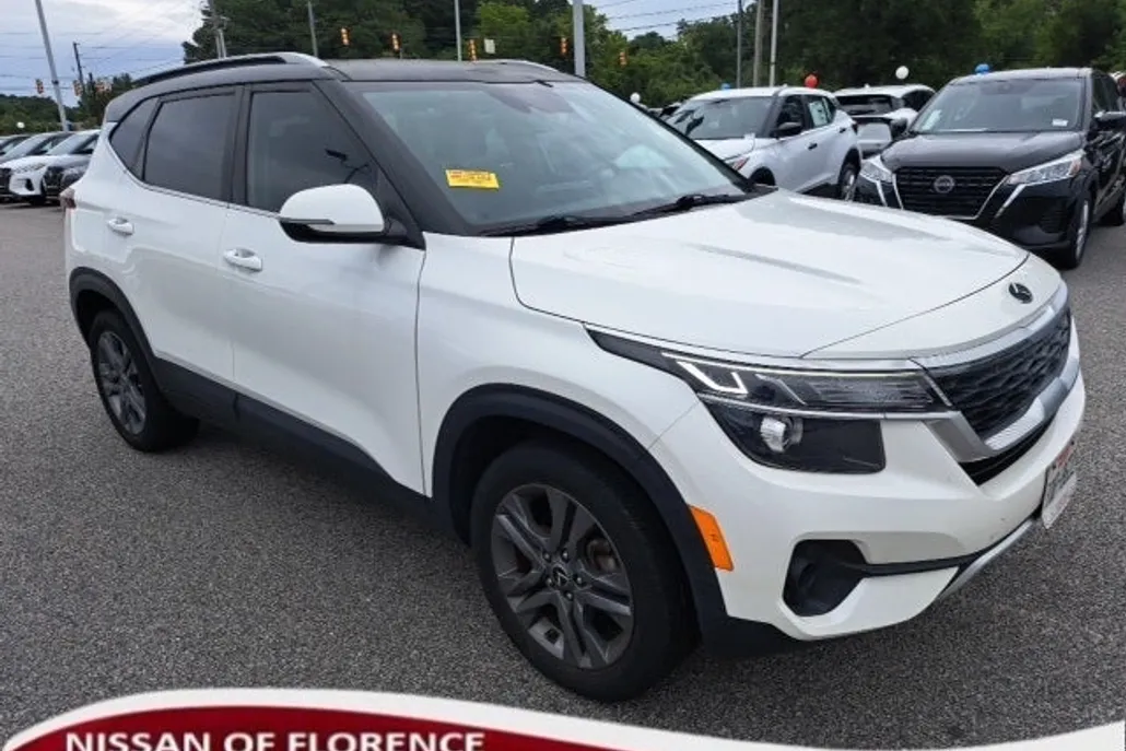 2021 Kia Seltos S photo 1