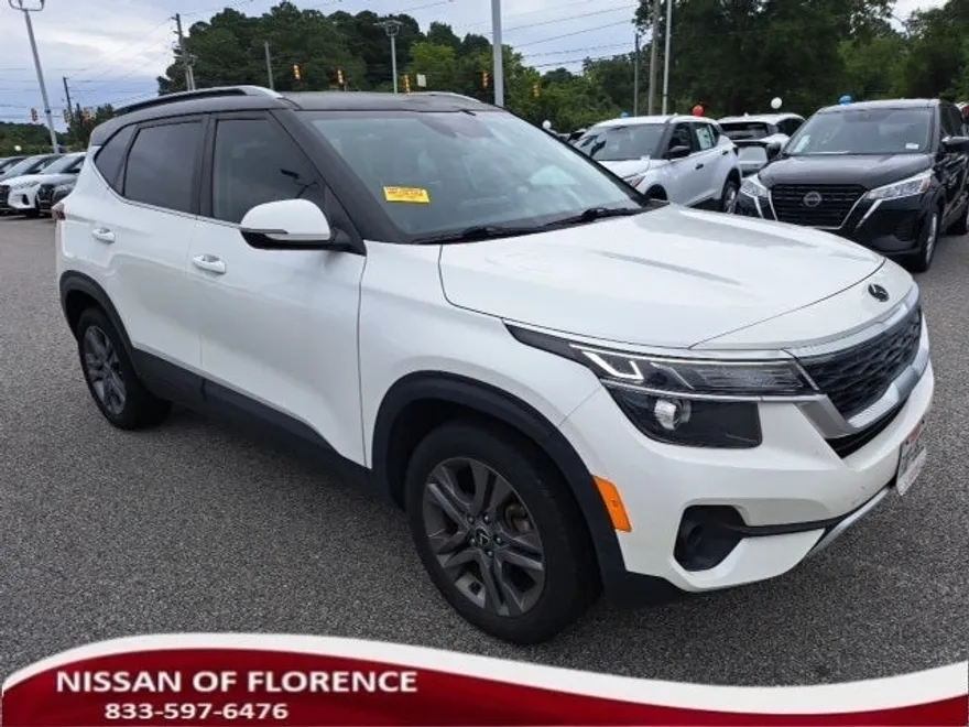 2021 Kia Seltos S photo 1