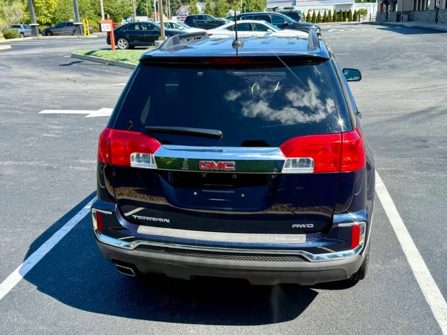 2017 Gmc Terrain SLE photo 1