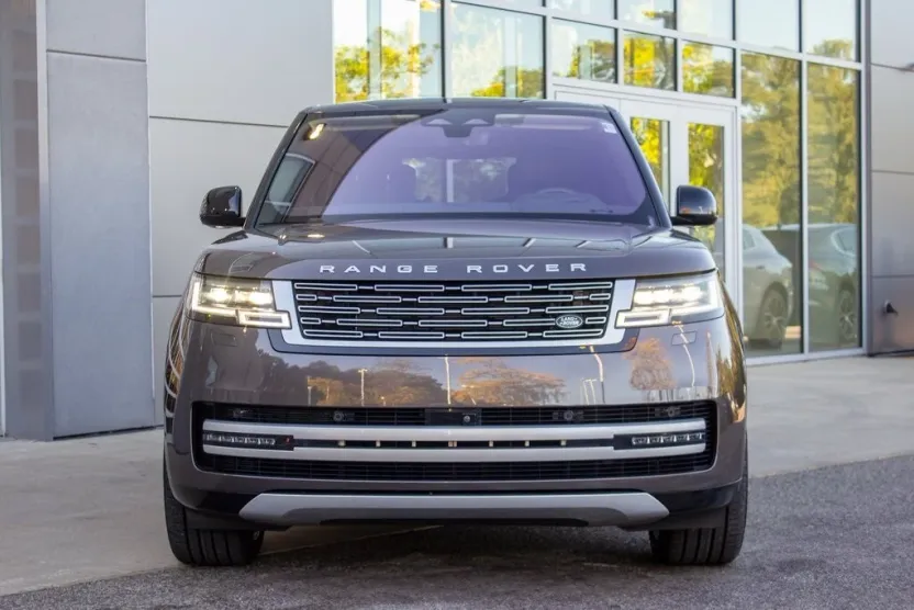 2023 Land Rover Range Rover First Edition photo 1