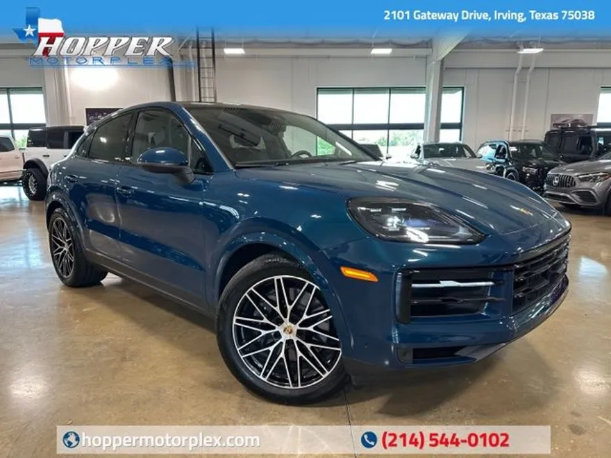 2024 Porsche Cayenne Coupe photo 1