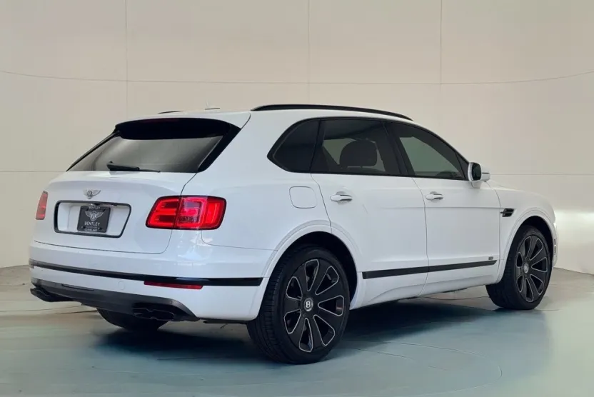 2020 Bentley Bentayga V8 Design Series photo 1