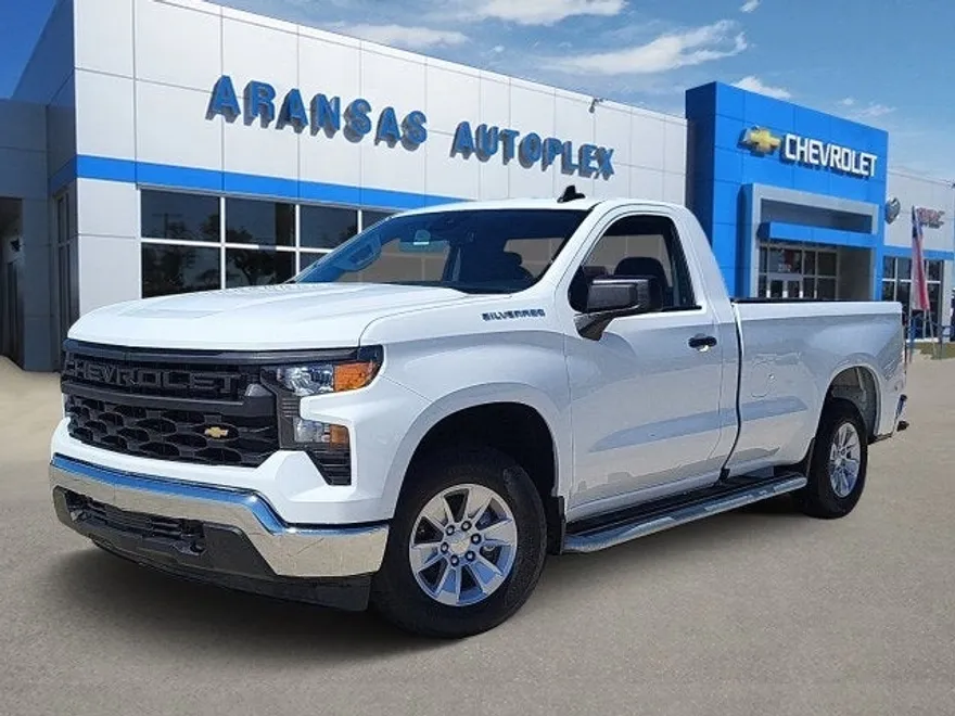 2024 Chevrolet Silverado 1500 photo 1