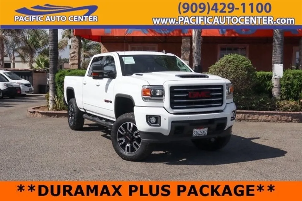 2017 Gmc Sierra SLT photo 1