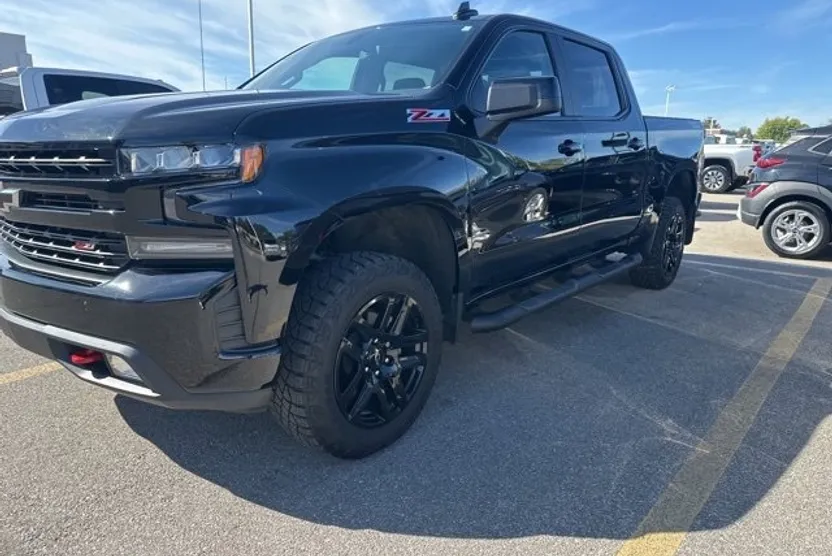2021 Chevrolet Silverado 1500 LT Trail Boss photo 1