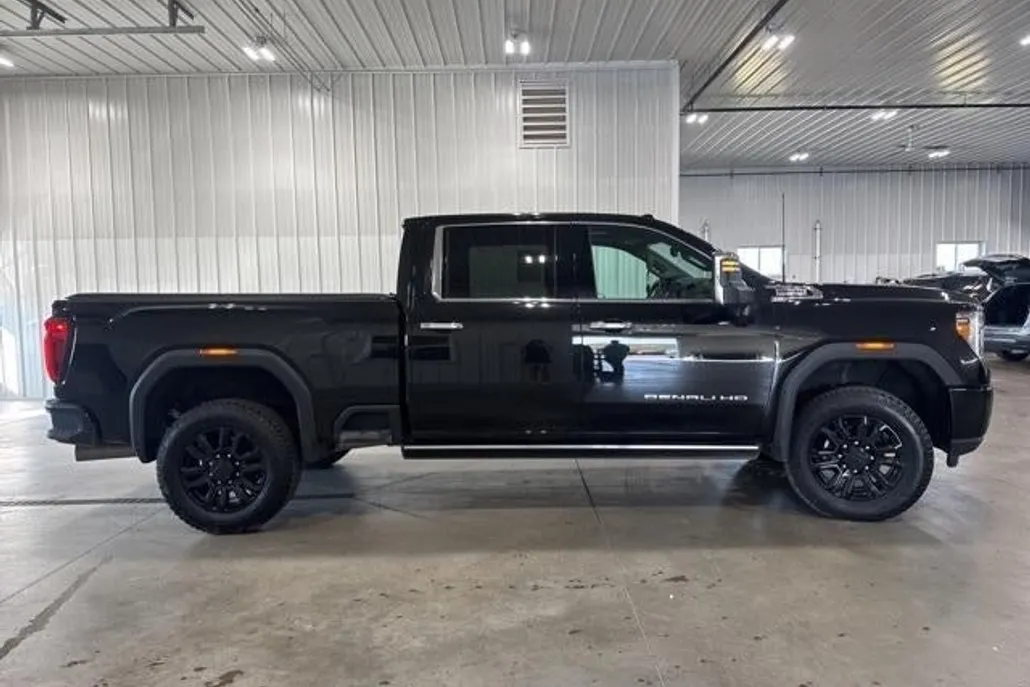 2023 Gmc Sierra 3500 HD Denali photo 1