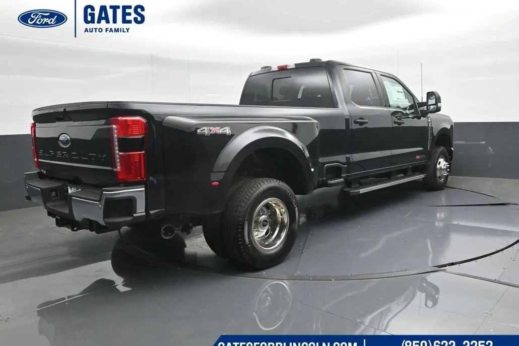 2026 Ford F-350 photo 1