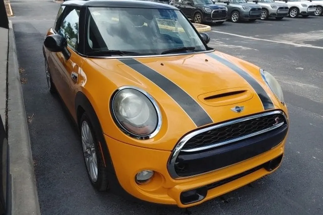 2014 Mini Cooper 2 Door Hardtop S photo 1