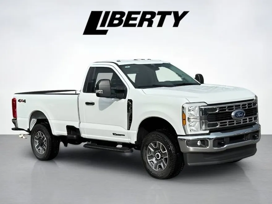 2025 Ford F-350 XLT photo 1
