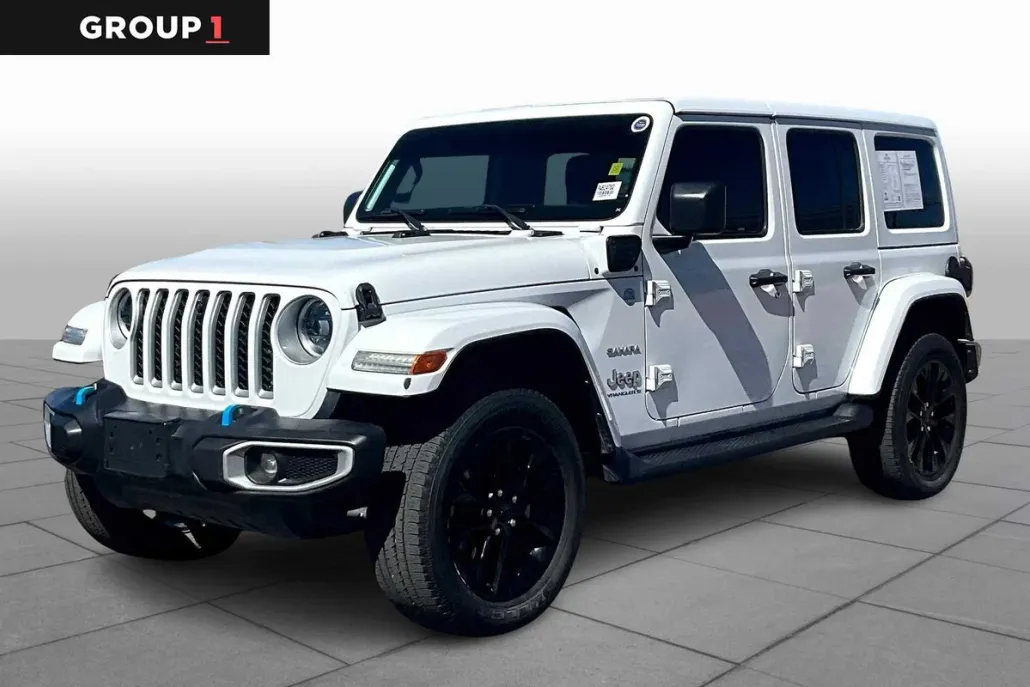 2023 Jeep Wrangler 4xe Sahara photo 1