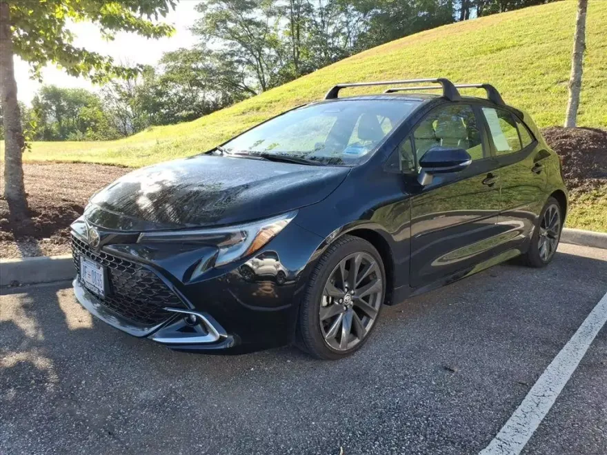2023 Toyota Corolla XSE photo 1