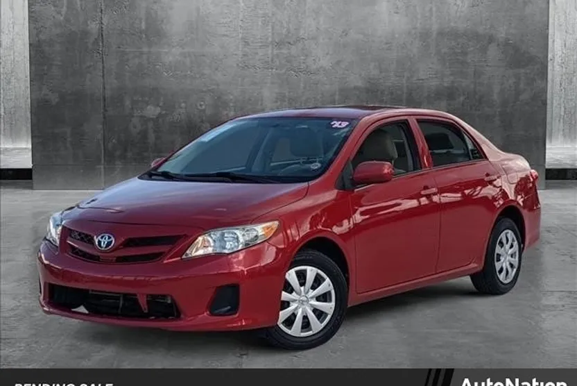 2013 Toyota Corolla L photo 1